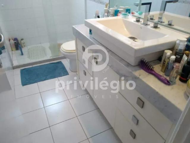 Cobertura à venda, 3 quartos, 2 suítes, 2 vagas, Recreio dos Bandeirantes RIO DE JANEIRO/RJ