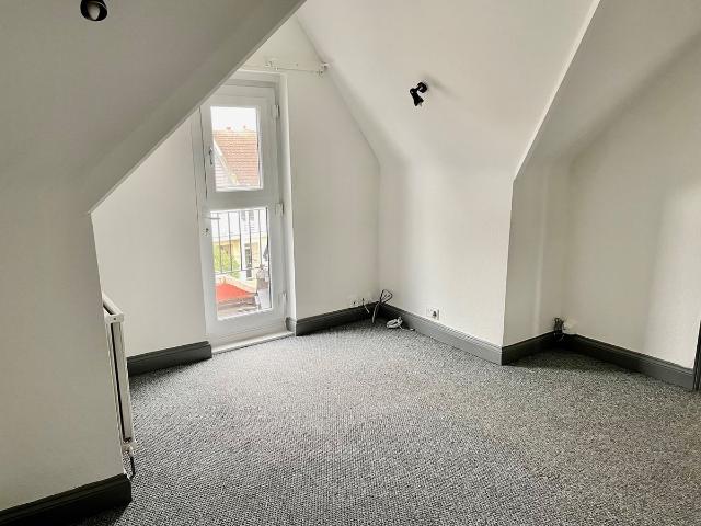 Cobham Road, Westcliff On Sea SS0, 2 bed flat to rent, £1,195 pcm | PrimeLocation