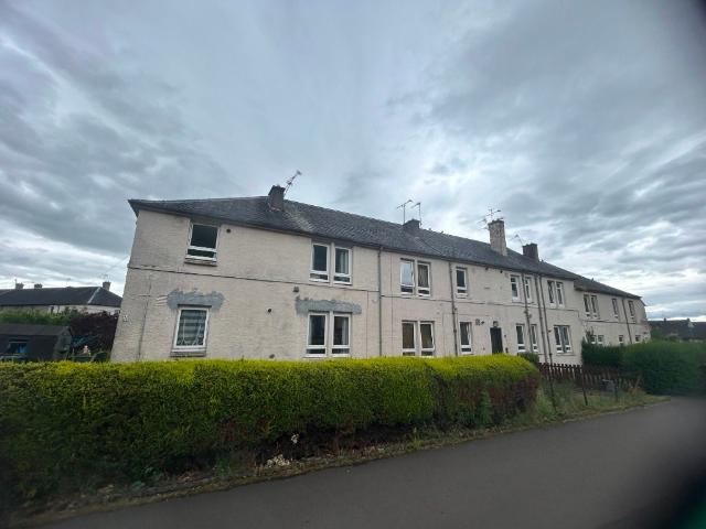 Coblecrook Gardens, Alva, Clackmannanshire FK12, 2 bed flat to rent, £775 pcm | PrimeLocation