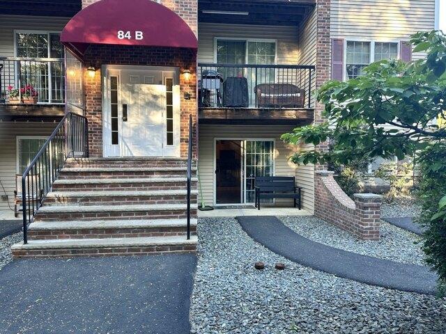 Cocasset St Unit B, Foxboro, Condo For Sale