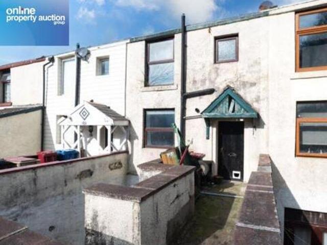 Cocker Street, Darwen, 2 Bedroom Maisonette
