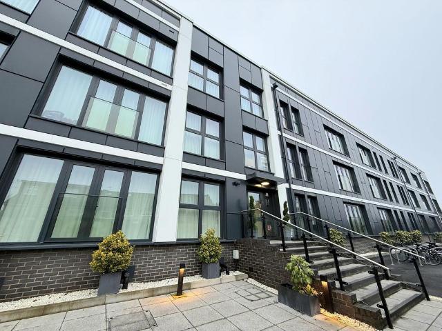 Cockfosters Road, BARNET 1 bed flat to rent £1,825 pcm £421 pw
