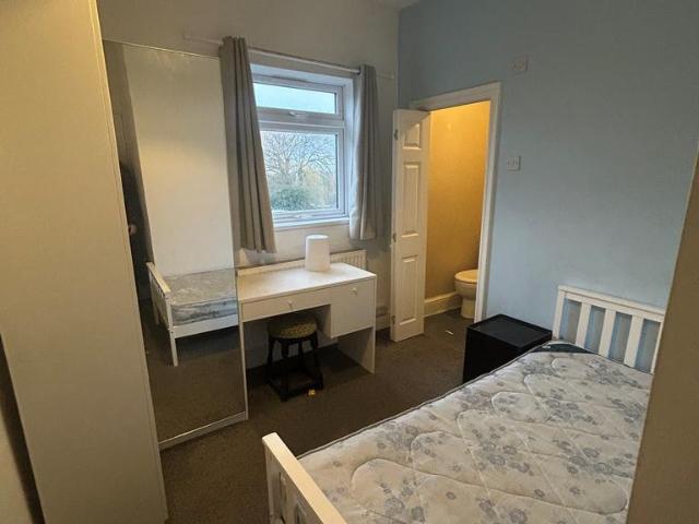 Cockspur Street, Birchmoor B78 1 bed house of multiple occupation to rent £430 pcm £99 pw