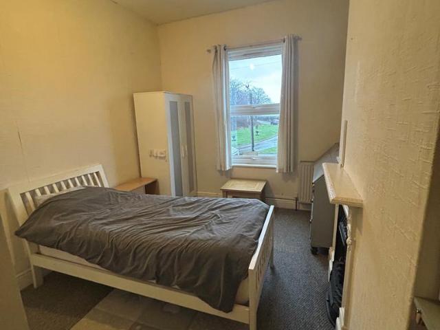 Cockspur Street, Birchmoor B78 1 bed house of multiple occupation to rent £430 pcm £99 pw