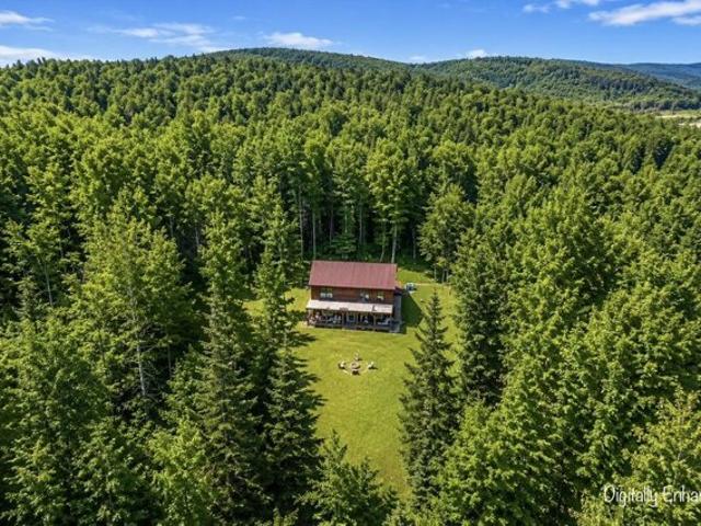Coderre Rd, Irasburg, Home For Sale