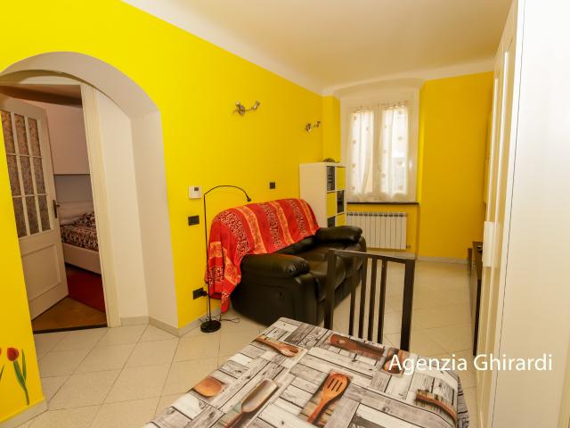 Codice 2272 Appartamento affitto a Genova | Agenzia Ghirardi sas