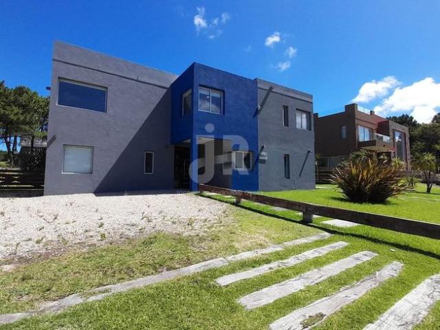 CODIGO 623 ALQUILER TEMPORARIO 4 DORMITORIOS 4 BAÑOS ZONA FRONTERA PINAMAR