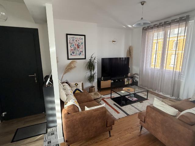 Coeur de Ville Appartement spacieux 89m2, T3 avec 2 chambres