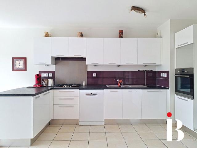 COEUR DE BOURG Appartement Coueron 77m2