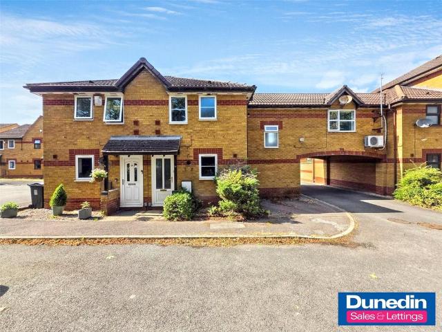 Cofton Court, Rednal, Birmingham, B45 2 bed semi detached house to rent £1,050 pcm £242 pw