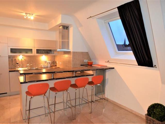 COGIMMO Penthouse à louer 7500 Tournai