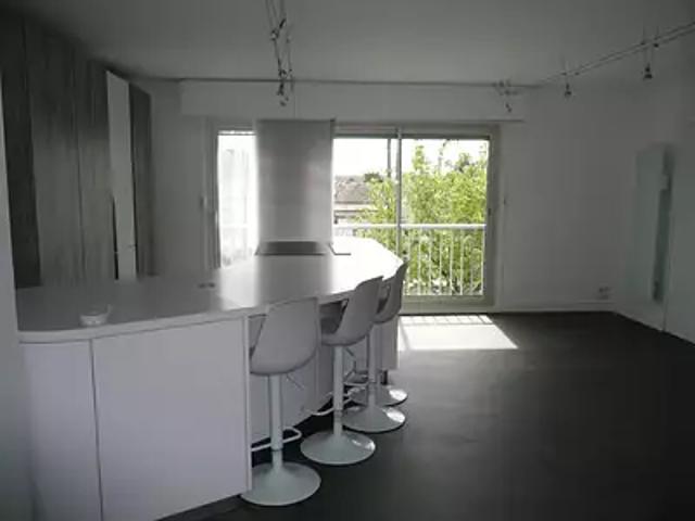 Cognac 16100 Achat / Vente appartement 5 pièces t5 cave balcon