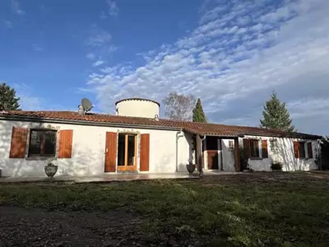 Cognac 16100 Achat / Vente maison 5 pièces t5