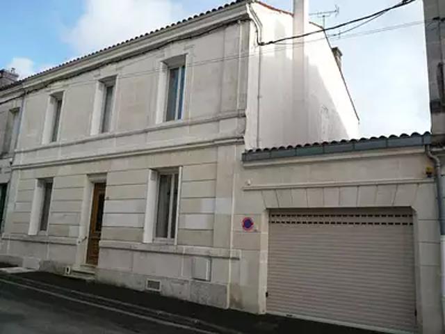 Cognac 16100 Achat / Vente maison 7 pièces t7 jardin terrasse