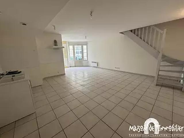 Cognac 16100 Location appartement 3 pièces t3