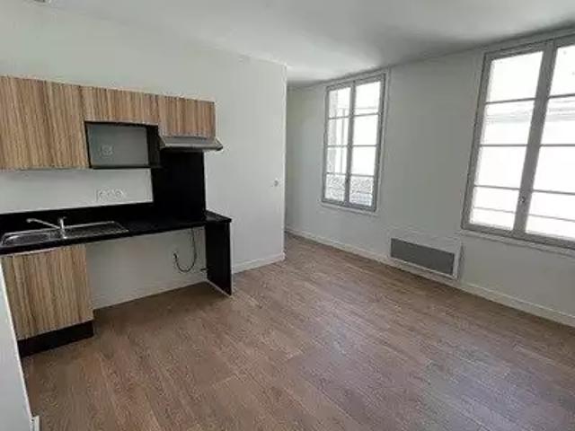 Cognac 16100 Location appartement 2 pièces t2