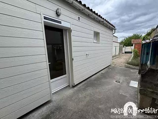 Cognac 16100 Location maison 3 pièces t3 jardin terrasse