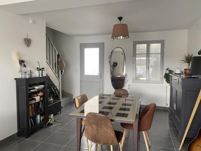 Cognac: maison avec 3 chambres en location avec BOISSON IMMOBILIER