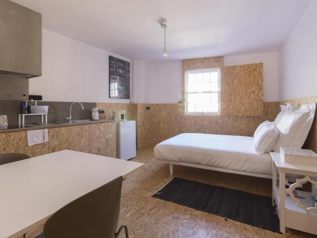 Coimbra Coimbra 104369173