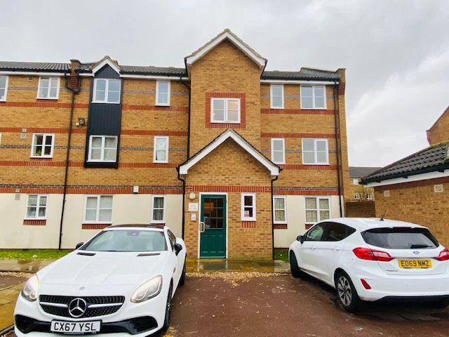 Colt Mews, Enfield EN3, 1 bed flat to rent, £1,275 pcm | PrimeLocation