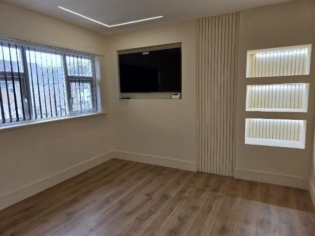 Colton Road, Liverpool L25, 3 bed flat to rent, £900 pcm | PrimeLocation