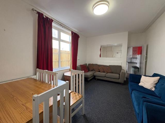 Colum Road, Cathays CF10, 6 bed terraced house to rent, £3,270 pcm | PrimeLocation