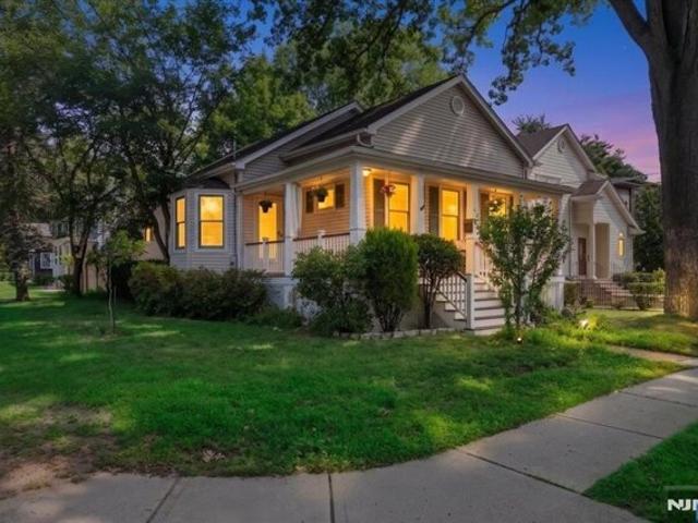 Columbus Dr, Tenafly, Home For Sale