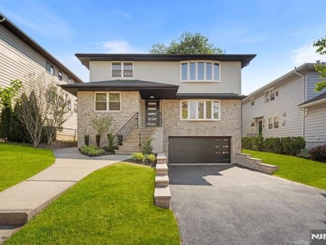 Columbia Ave, Palisades Park, Home For Sale