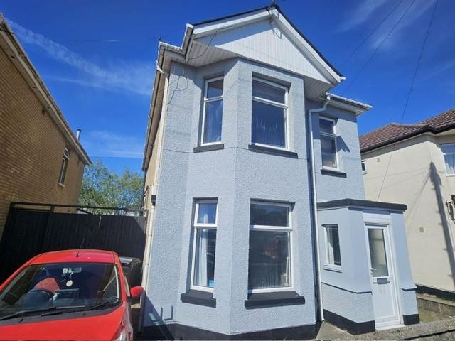 Columbia Road, Bournemouth BH10, 6 bed property to rent, £3,000 pcm | PrimeLocation