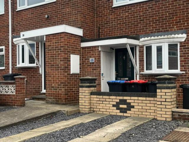 Columbine Close, Marton In Cleveland, Middlesbrough TS7, 2 bed property to rent, £750 pcm | PrimeLocation