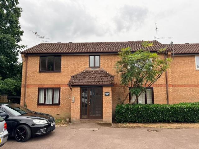 Columbine Close, THETFORD 1 bed flat to rent £700 pcm £162 pw