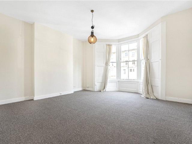 Colvestone Crescent, Hackney, London E8, 1 bed flat to rent, £2,450 pcm | PrimeLocation