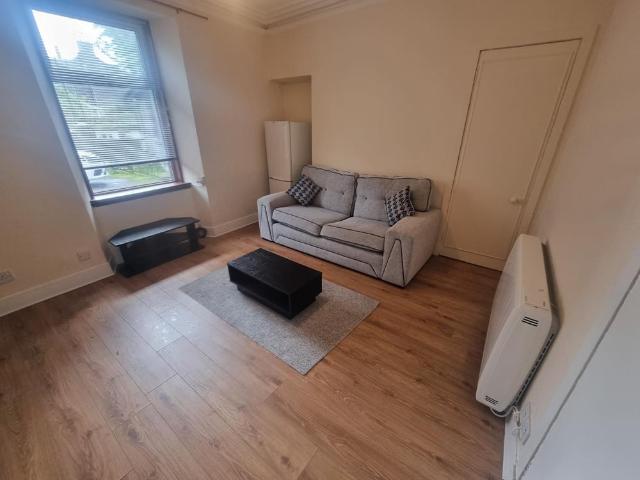 Colville Place, Flat A, Aberdeen, AB24 1 bed apartment to rent £515 pcm £119 pw