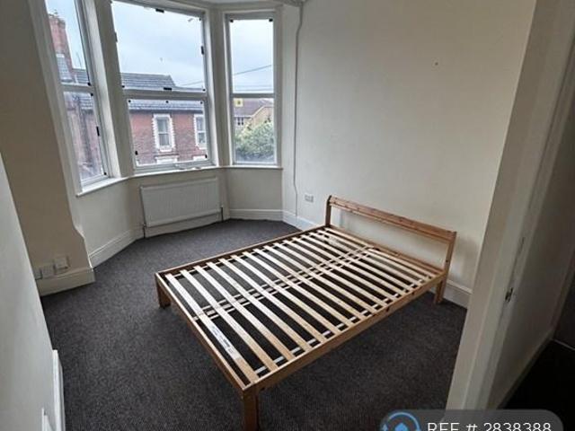 Colwick Road Nottingham, Nottingham, NG2 2 bed flat to rent £975 pcm £225 pw