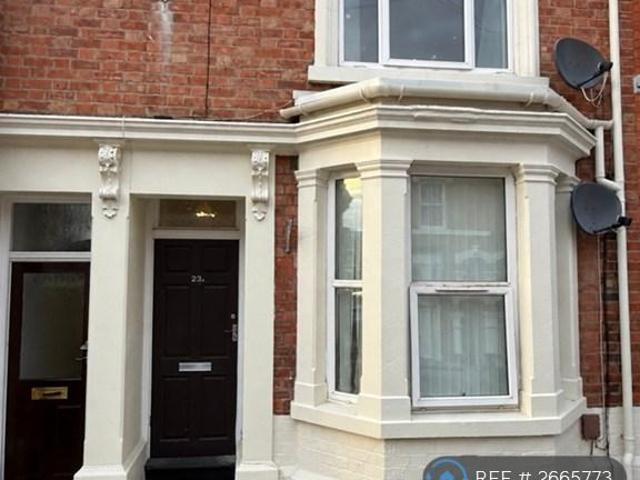 Colwyn Road, Northampton, NN1 2 bed maisonette to rent £1,299 pcm £300 pw