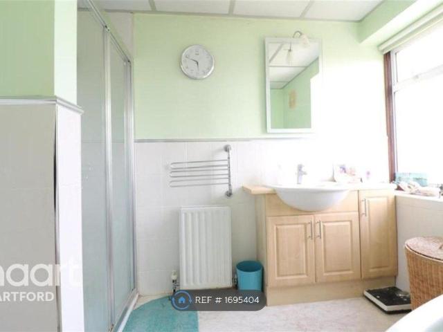 Colyers Lane, Erith DA8, 3 bed terraced house to rent, £2,100 pcm | PrimeLocation