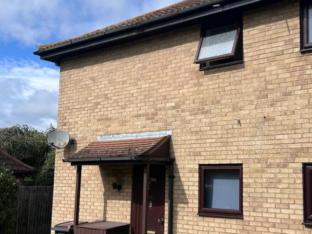 Colyers Reach, Chelmsford CM2, 1 bed semi detached house to rent, £1,250 pcm | PrimeLocation