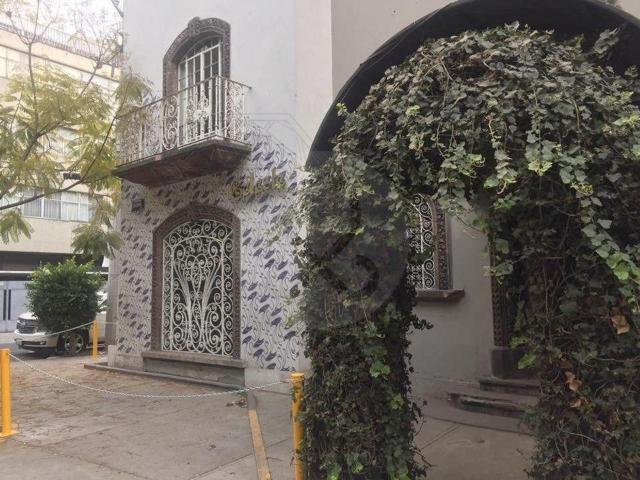 Col. Anzures calle Kepler, casa con uso de suelo en renta MC
