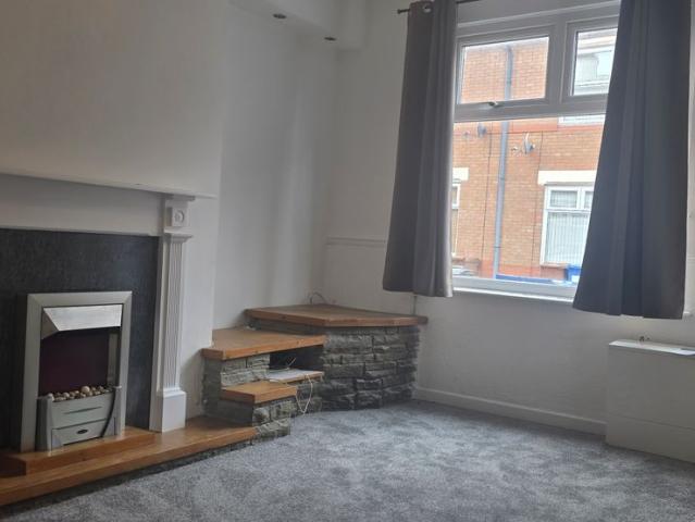 Colborne Avenue, Stockport SK5, 2 bed terraced house to rent, £1,100 pcm | PrimeLocation