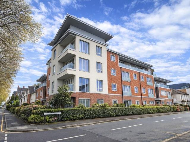 Colborne Place, Woking 2 bedrooms Property for lettings Seymours
