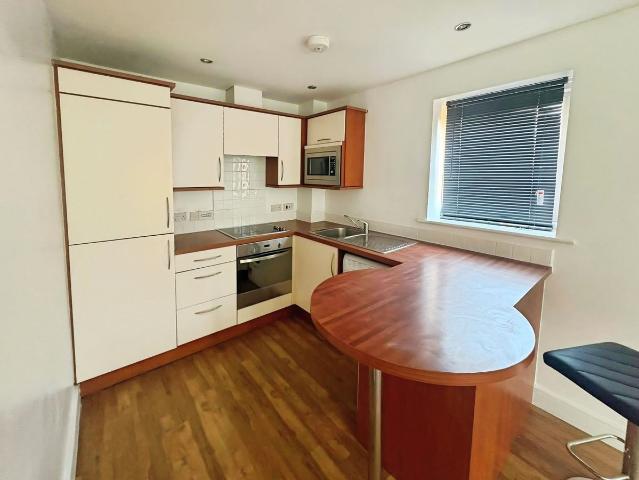 Colbrook Place, Carlton, Nottingham NG4, 1 bed flat to rent, £795 pcm | PrimeLocation