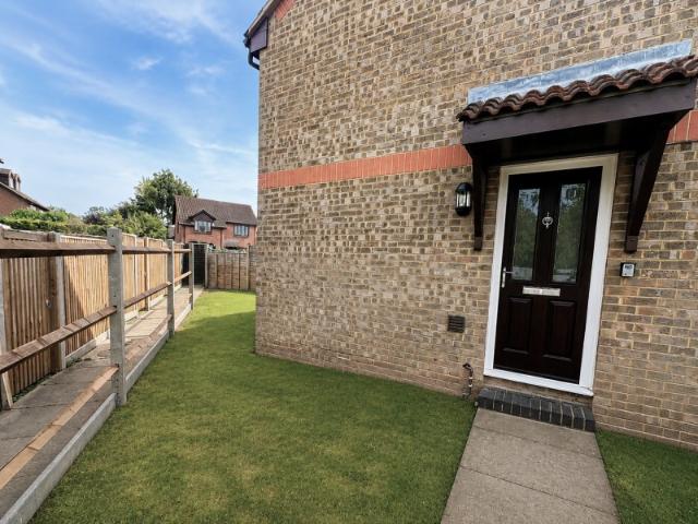 Colburn Crescent, Guildford 1 bedroomProperty for lettings Seymours