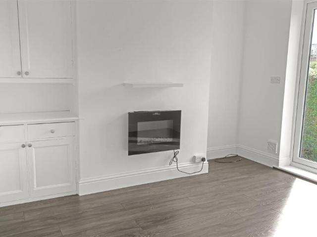 Colburn Lane, Catterick Garrison DL9 3 bed semi detached house to rent £995 pcm £230 pw