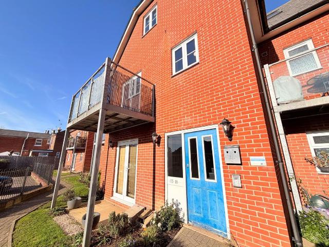 Colchester CO2, 2 bed flat to rent, £1,150 pcm | PrimeLocation