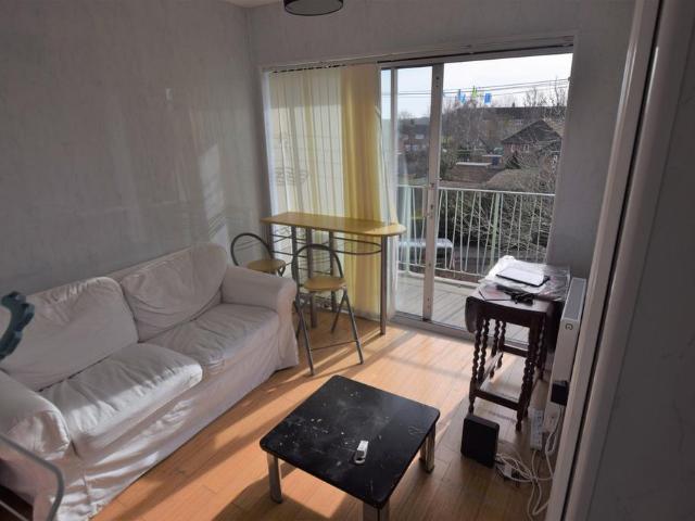 Colchester CO4 3 bed apartment to rent £1,200 pcm £277 pw
