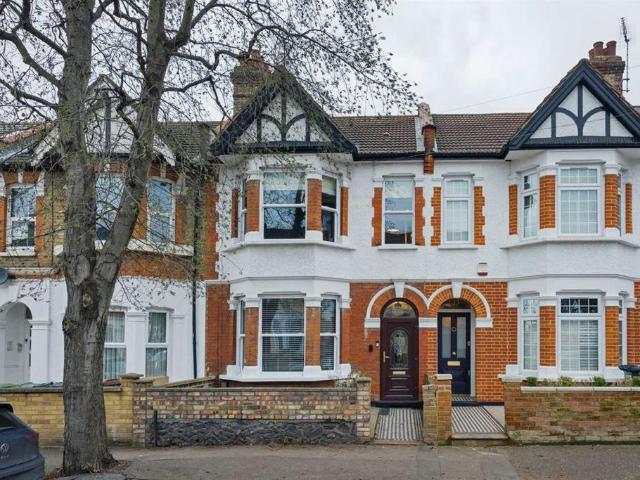 Colchester Road, Leyton 3 bed house to rent £3,200 pcm £738 pw