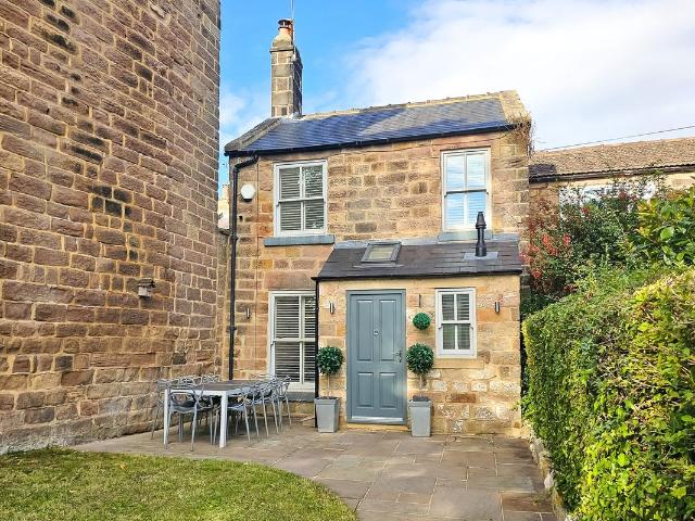 Cold Bath Road, Harrogate HG2, 2 bed semi detached house to rent, £1,700 pcm | PrimeLocation