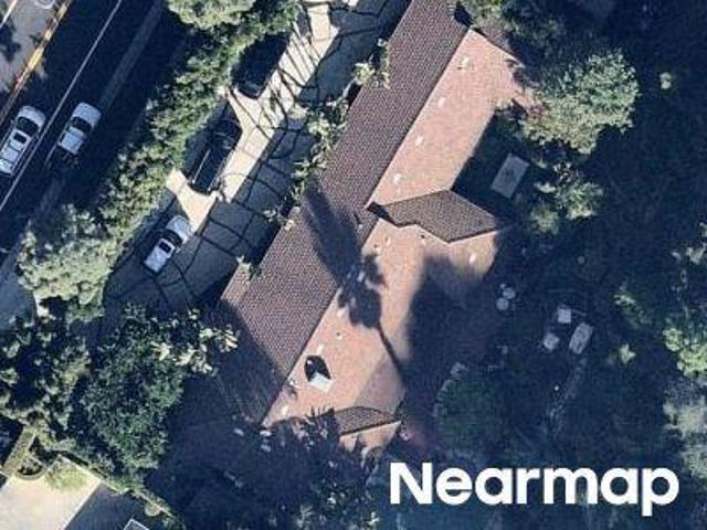 Coldwater Canyon Dr