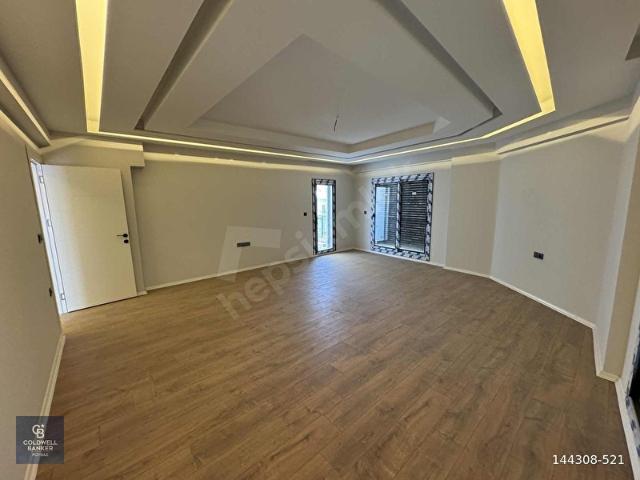 COLDWELL BANKER POYRAZ'DAN MERKEZİ KONUM SIFIR GENİŞ 3+1 DAİRE