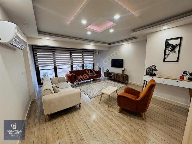 Coldwell Banker Poyraz'dan Süper Konum Full Tadilatlı 3+1